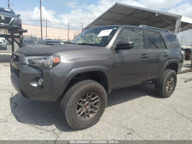 Toyota 4RUNNER SR5 2014 JTEZU5JR0E5067077 Image 2