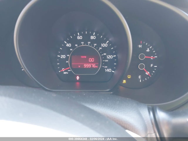 KIA Soul 2016 KNDJN2A22G7401200 Image 7