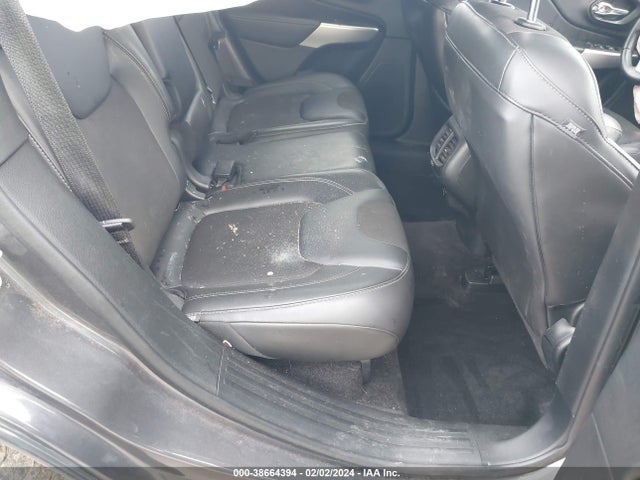 1C4PJLLBXJD503801 Jeep Cherokee Latitude Plus Fwd
