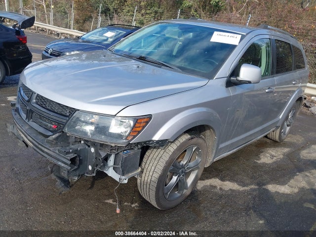 Dodge Journey Crossroad 2018 3C4PDCGG2JT156939 Image 2