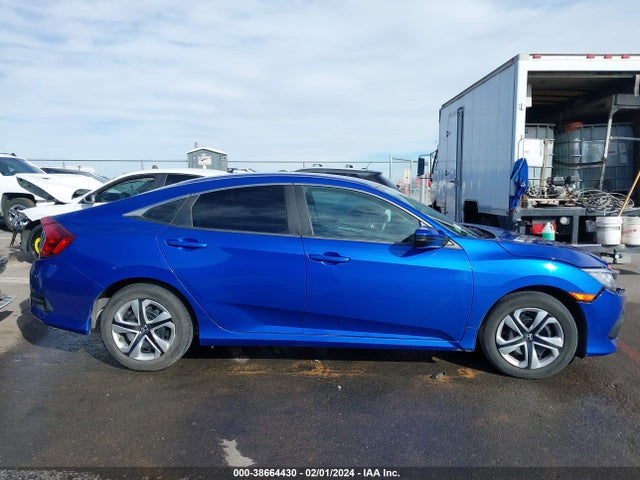 Honda Civic Lx 2017 2HGFC2F56HH538758 Image 12