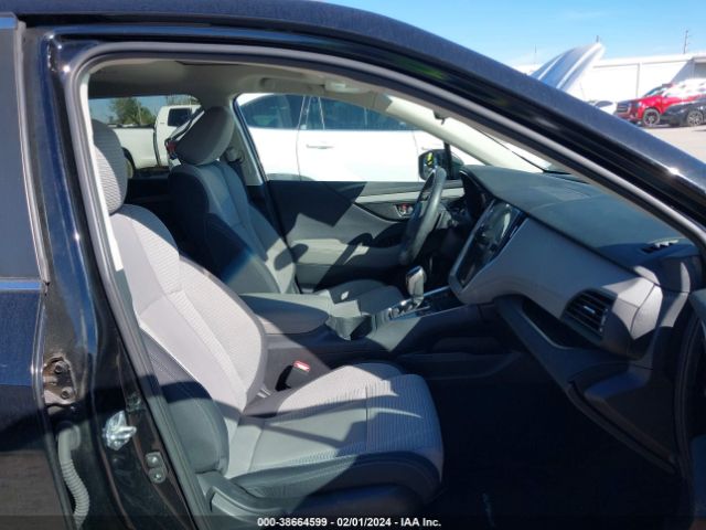 4S4BTAFC9N3121117 Subaru Outback Premium