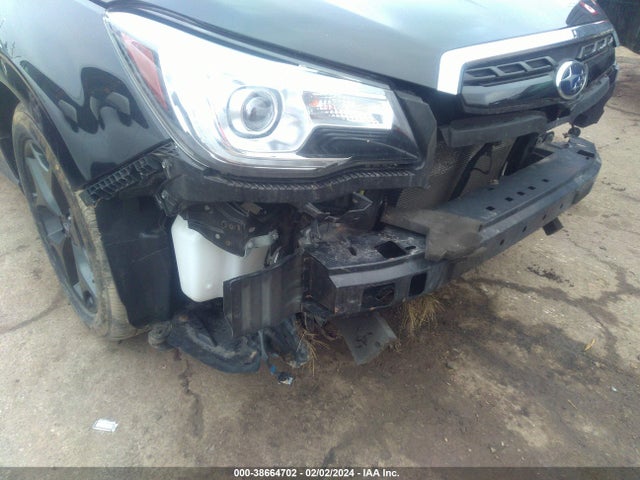 Subaru Forester 2.5i Premium 2018 JF2SJAGC0JH576316 Image 18
