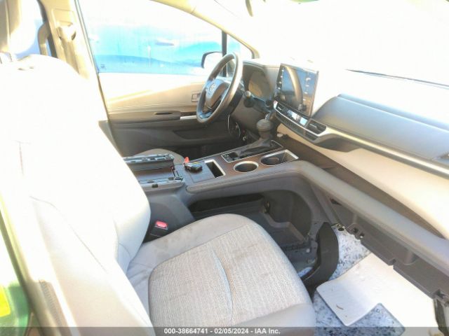 2022 TOYOTA SIENNA 5TDKSKFC2NS047499 Photo 4