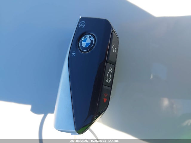 BMW 760i Xdrive 2023 WBA33EJ00PCM11386 Image 11