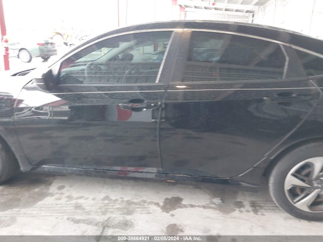 2020 HONDA CIVIC LX VIN: 19XFC2F61LE018155