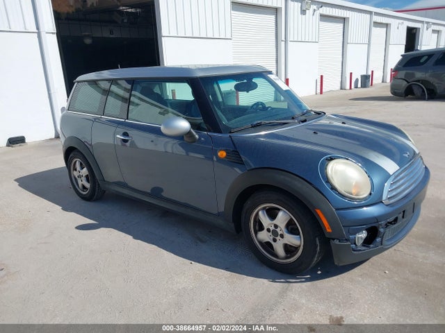 2010 MINI COOPER CLUBMAN WMWML3C50ATX37178 Photo 0