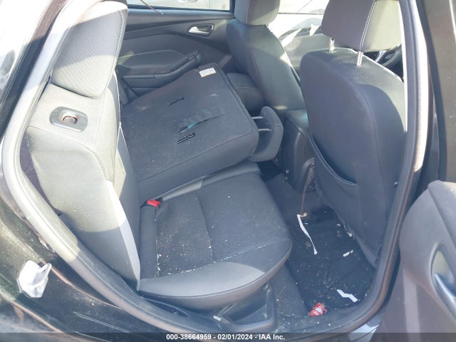 Ford FOCUS SE 2014 1FADP3K2XEL244991 Image 8