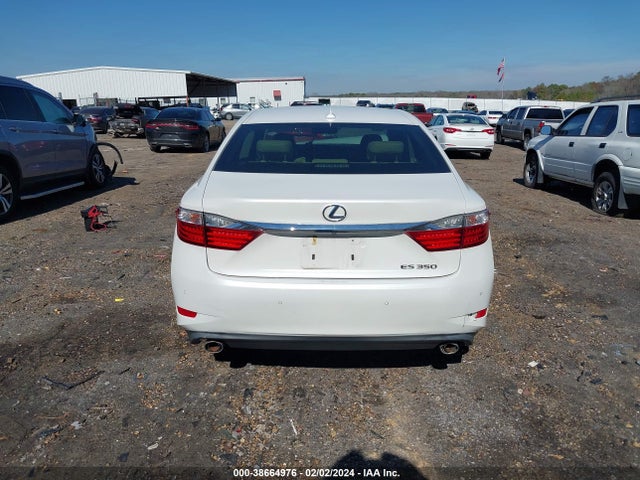 Lexus ES 350 2014 JTHBK1GG7E2144408 Image 16