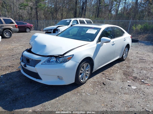 Lexus ES 350 2014 JTHBK1GG7E2144408 Image 2