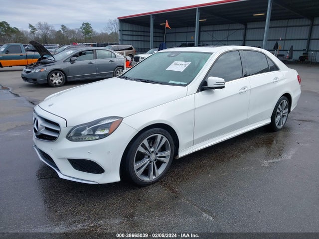 Mercedes-Benz E 350 2014 WDDHF5KB5EA982161 Image 2