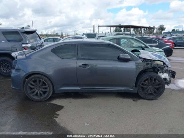 JTKJF5C71FJ011710 Scion TC
