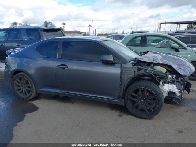 JTKJF5C71FJ011710 Scion TC