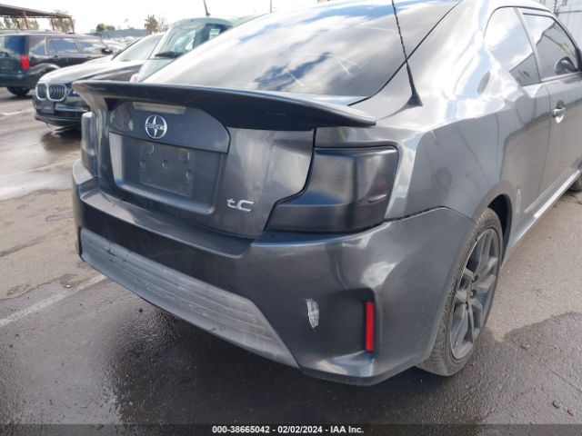 JTKJF5C71FJ011710 Scion TC