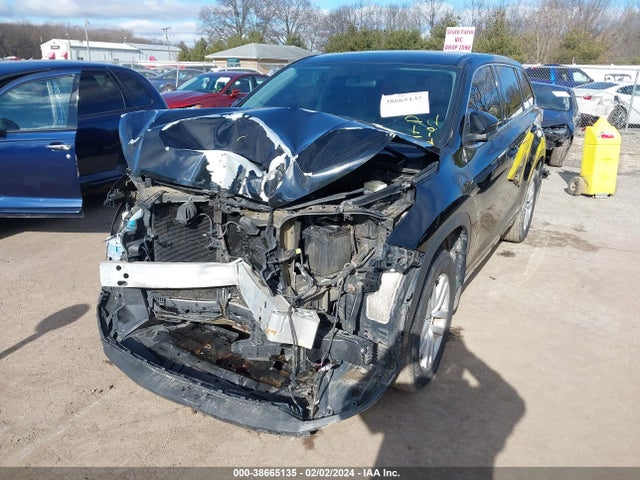 Toyota Highlander Le V6 2016 5TDBKRFH5GS300581 Image 2
