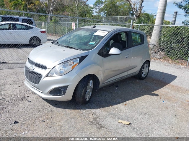 Chevrolet Spark 1lt Auto 2014 KL8CD6S92EC560486 Image 2