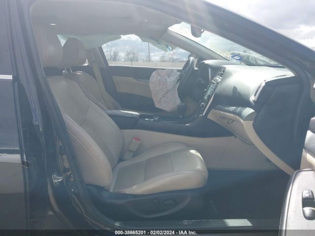 1N4AA6AP5HC375169 Nissan Maxima 3.5 Sl