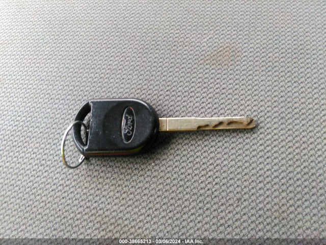 2015 FORD FIESTA S VIN: 3FADP4AJ7FM213146