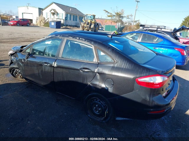2015 FORD FIESTA S VIN: 3FADP4AJ7FM213146