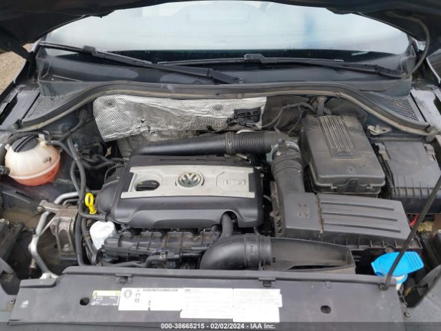 2017 VOLKSWAGEN TIGUAN WVGBV7AX9HK019253 Photo 9