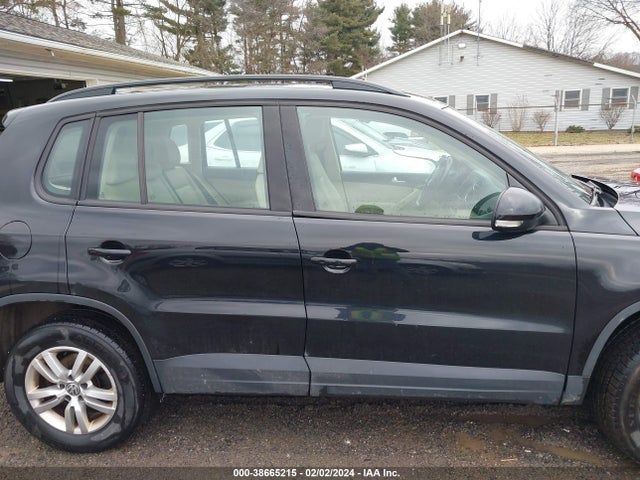 WVGBV7AX9HK019253 Volkswagen Tiguan 2.0t/2.0t S