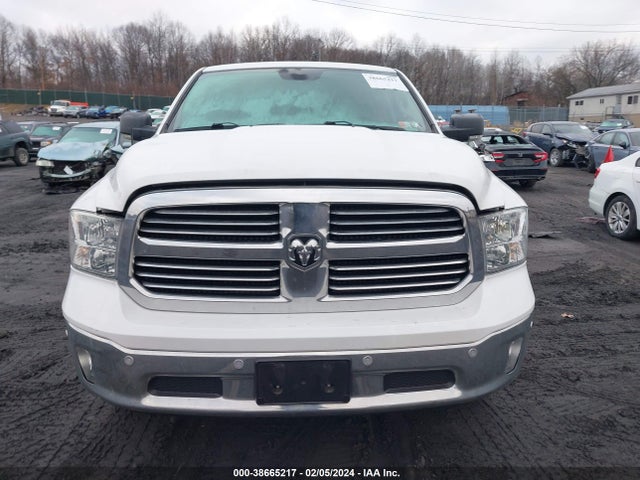 38665217 :رقم المزاد ، 1C6RR7LT9KS589611 vin ، 2019 Ram 1500 Classic Big Horn  4x4 5'7 Box مزاد بيع