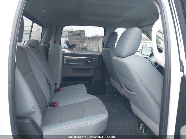 38665217 :رقم المزاد ، 1C6RR7LT9KS589611 vin ، 2019 Ram 1500 Classic Big Horn  4x4 5'7 Box مزاد بيع