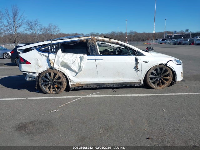 5YJXCDE23HF052467 Tesla Model X 100d/75d/90d
