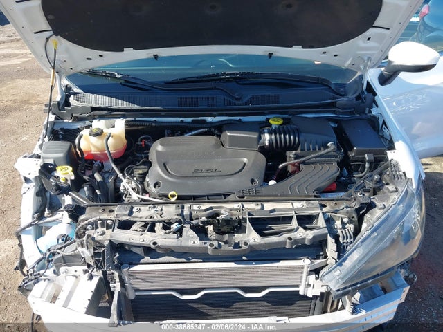2C4RC1DG0LR265488 Chrysler Voyager Lxi