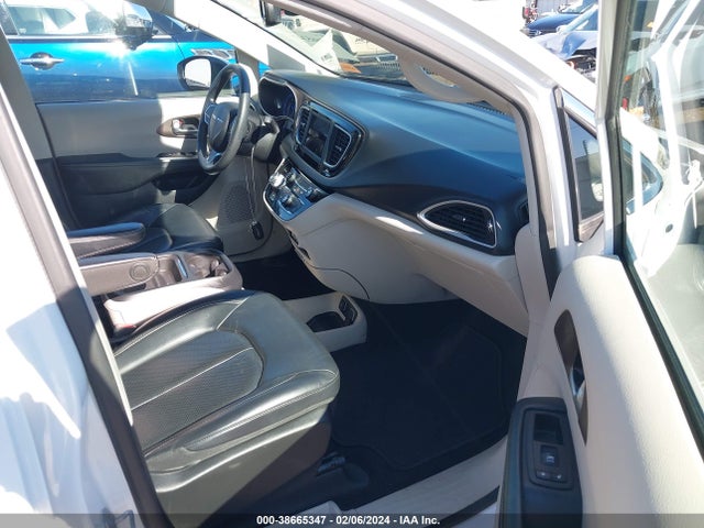 2C4RC1DG0LR265488 Chrysler Voyager Lxi