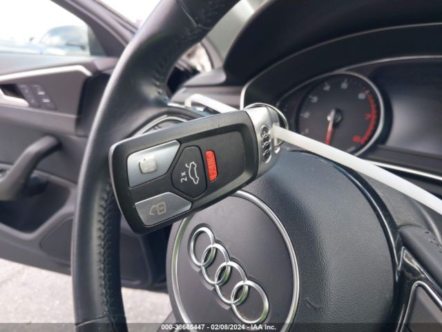 WAUGMAF42KA107225 Audi A4 40 Premium/40 Titanium Premium