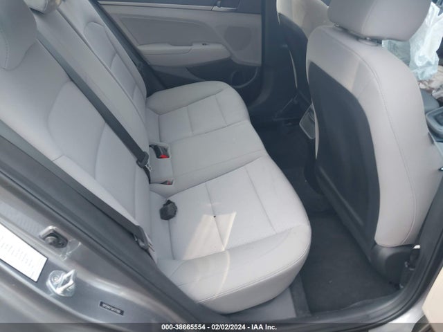 2018 HYUNDAI ELANTRA SEL VIN: 5NPD84LF9JH317880
