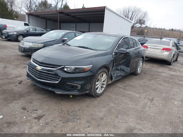Chevrolet MALIBU LT 2018 1G1ZD5STXJF144047 Image 2