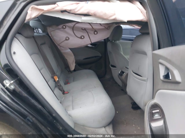 Chevrolet MALIBU LT 2018 1G1ZD5STXJF144047 Image 8