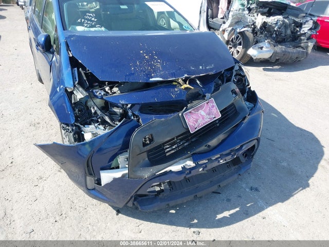 Toyota Prius V Four 2015 JTDZN3EU2FJ027712 Image 12
