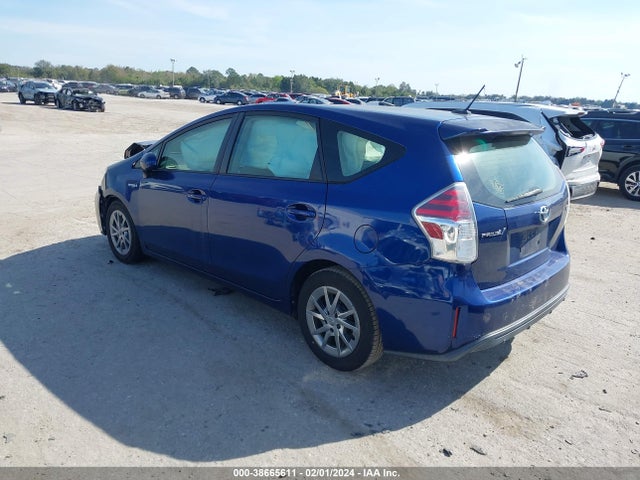 Toyota Prius V Four 2015 JTDZN3EU2FJ027712 Image 3