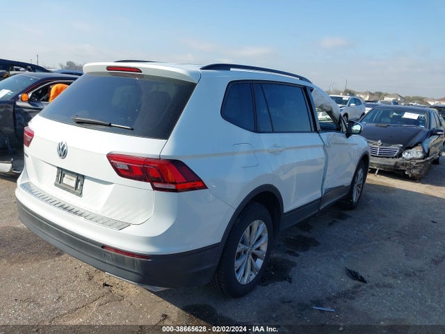 3VV1B7AX7KM142608 Volkswagen Tiguan 2.0t S