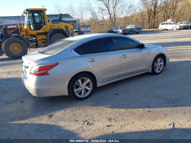 Nissan Altima 2.5 Sv 2015 1N4AL3AP7FC216630 Image 4