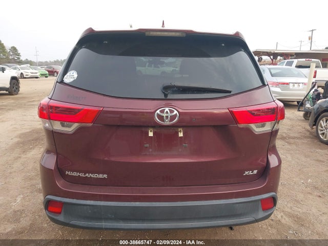 Toyota Highlander Xle 2018 5TDKZRFH7JS249507 Image 16