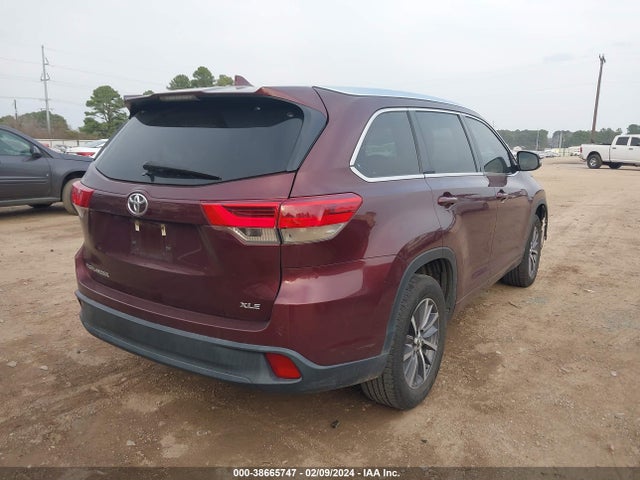 Toyota Highlander Xle 2018 5TDKZRFH7JS249507 Image 4