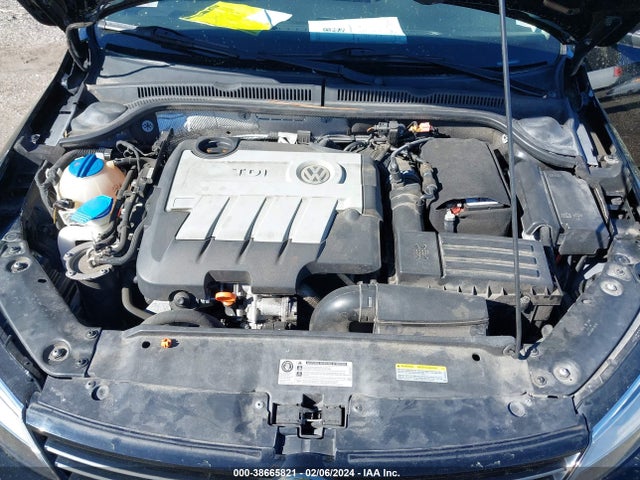 2013 VOLKSWAGEN JETTA 2.0L TDI VIN: 3VWLL7AJ0DM445732