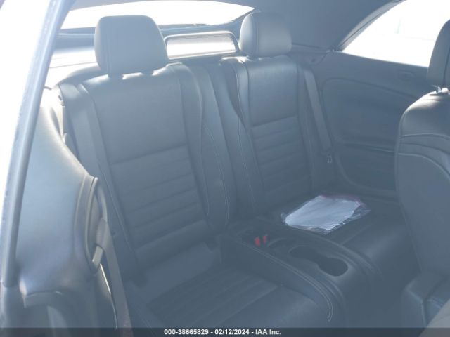 W04WT3N51GG135393 Buick Cascada Premium