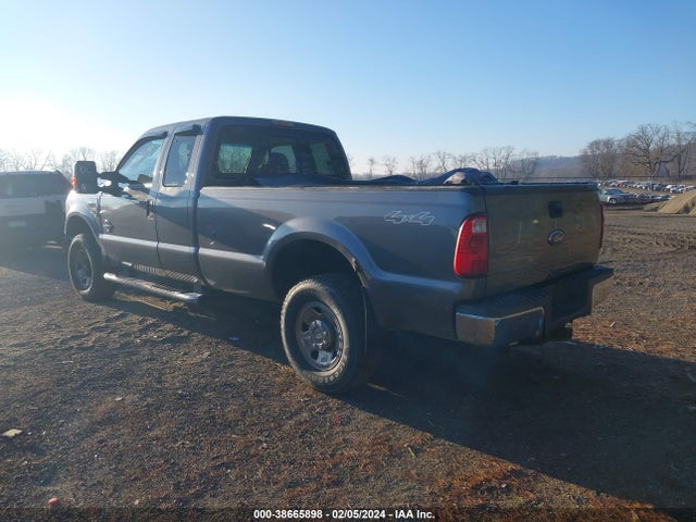 2009 FORD F-250 FX4/LARIAT/XL/XLT VIN: 1FTSX21RX9EB30736
