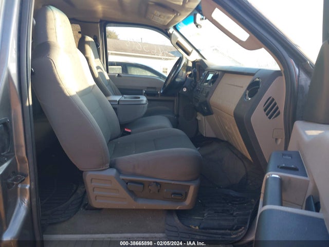 2009 FORD F-250 FX4/LARIAT/XL/XLT VIN: 1FTSX21RX9EB30736