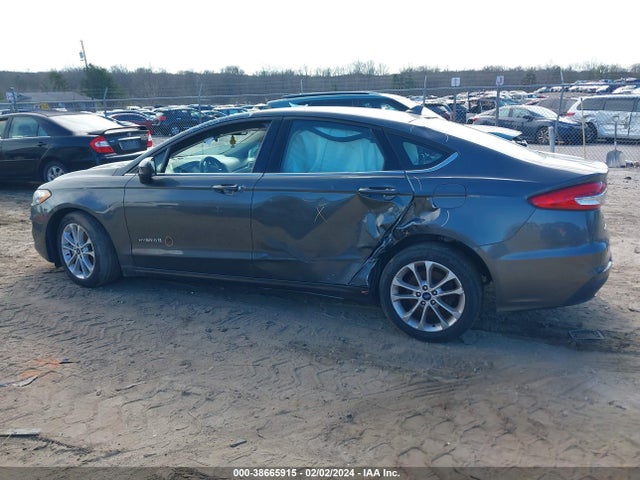 Ford Fusion Hybrid Se 2019 3FA6P0LU4KR120977 Image 13