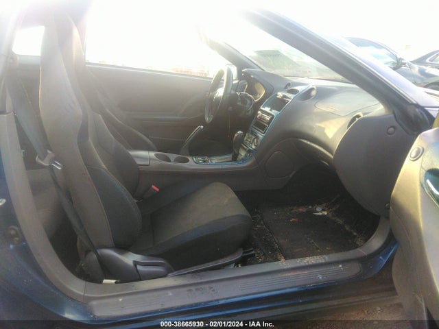 2002 TOYOTA CELICA GT VIN: JTDDR32T220120823