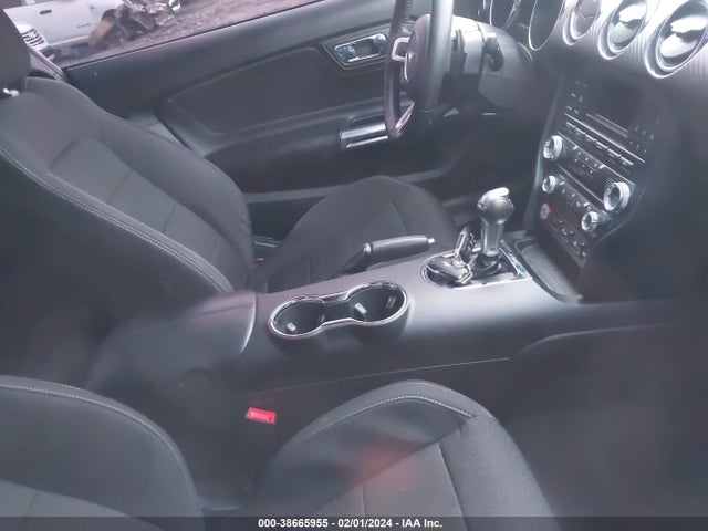 Ford Mustang V6 2017 1FA6P8AM4H5311781 Image 5