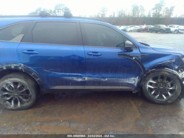 5XYRKDLF6PG189833 KIA SORENTO SX