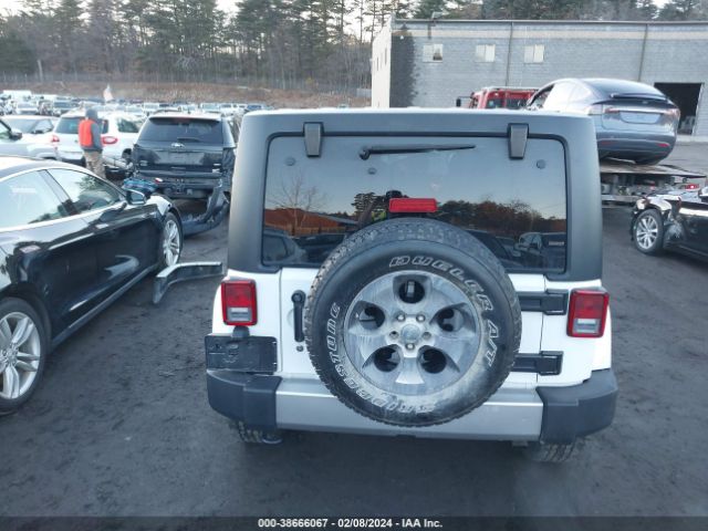 1C4BJWEGXJL830225 Jeep Wrangler Jk Unlimited Sahara 4x4