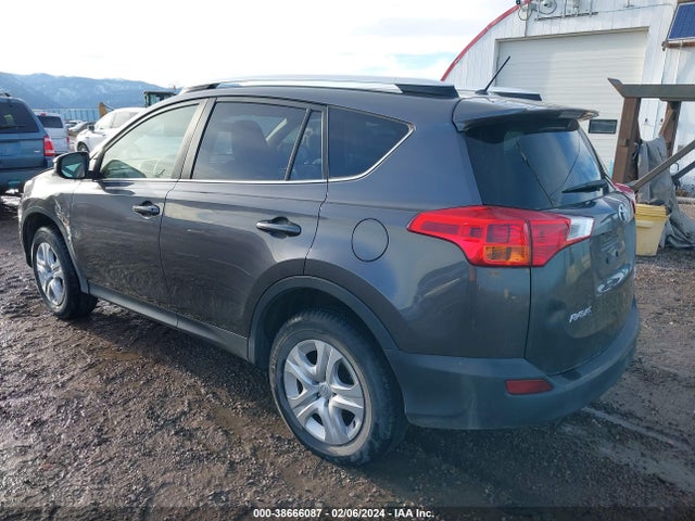 Toyota RAV4 LE 2015 JTMBFREV2FJ042978 Image 3